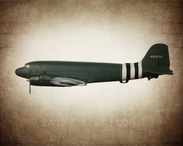Vintage Douglas DC3 Transport Plane - Saint & Sailor Studios