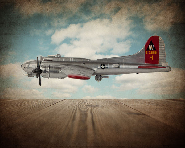 Vintage WWII B17 Flying Fortress - Saint & Sailor Studios