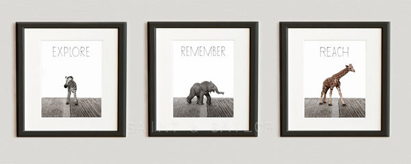 Baby Giraffe "Reach" - Saint & Sailor Studios